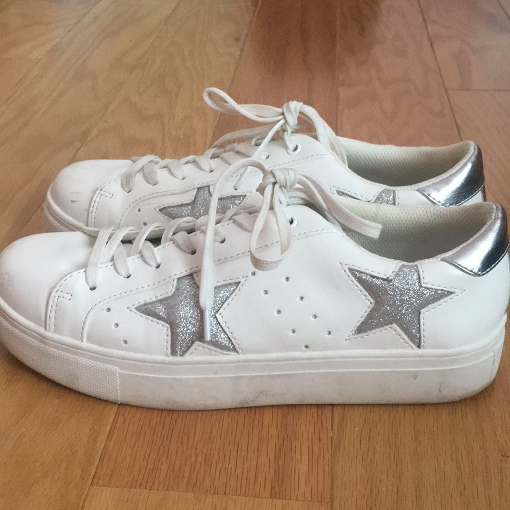 Madden Girl Starstruck Tennis Shoes